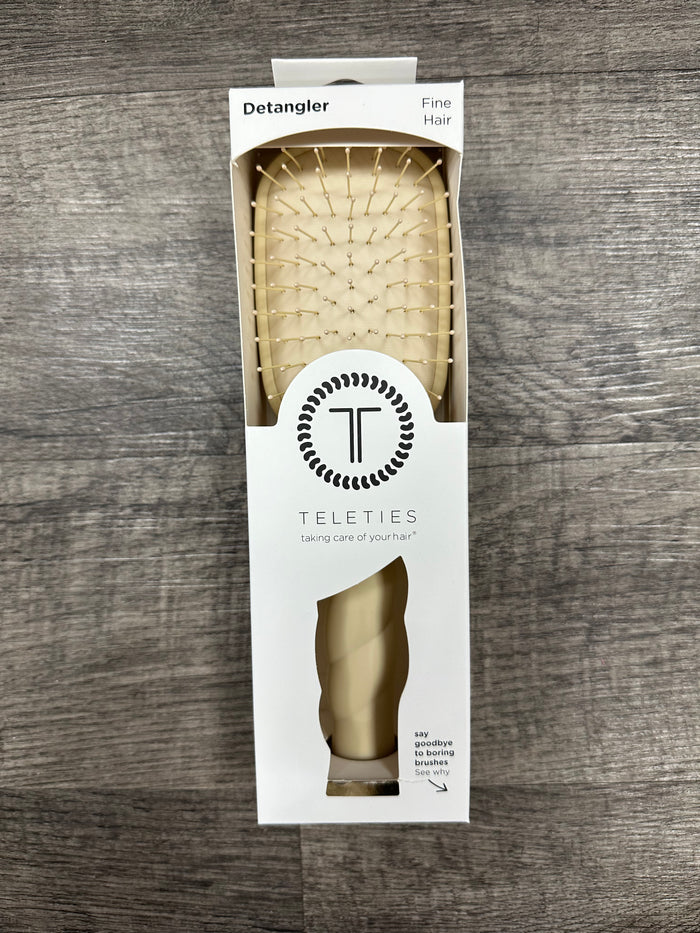TELETIES Tan Detangle Brush