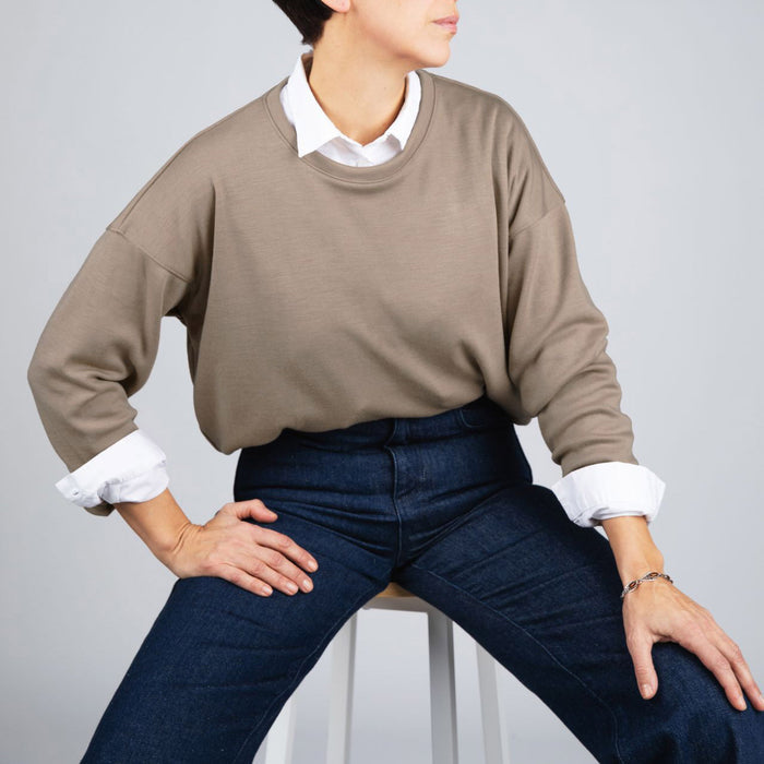 Adults Merino Wool & Silk Interlock Sweatshirt - Sand
