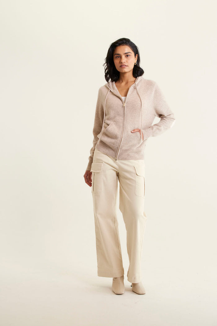 Amber Cashmere Hoodie In Lightweight Beige
