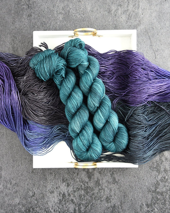 Destination Yarn fingering weight yarn Arabian Sea - All Weights
