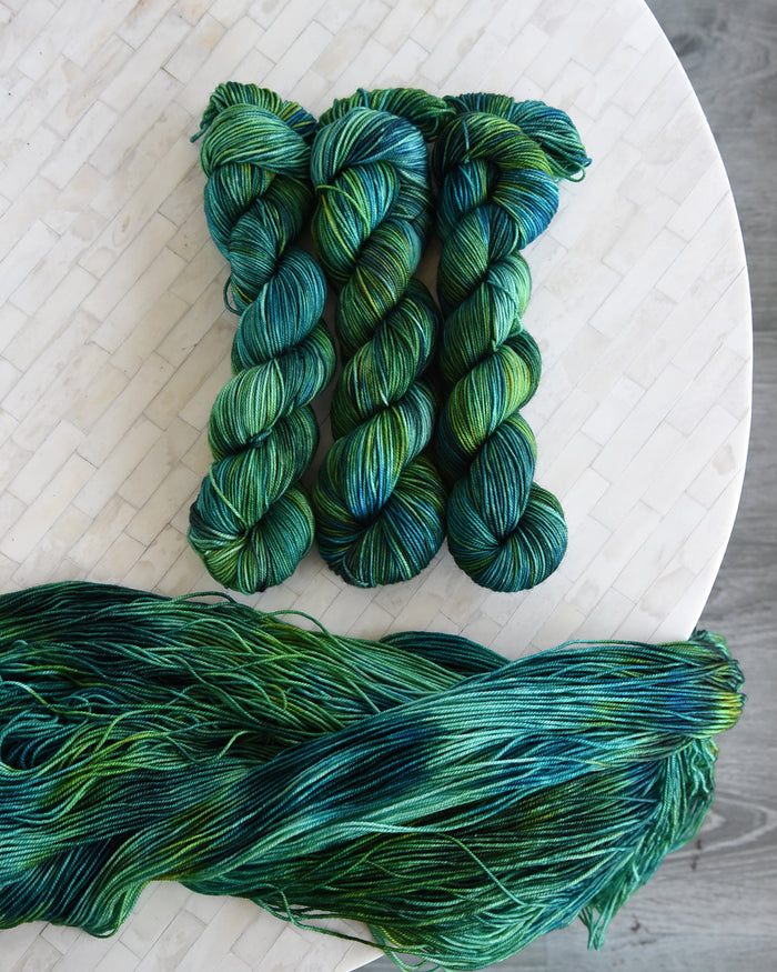 Destination Yarn Yarn Trinket Bankapura Peacock Sanctuary