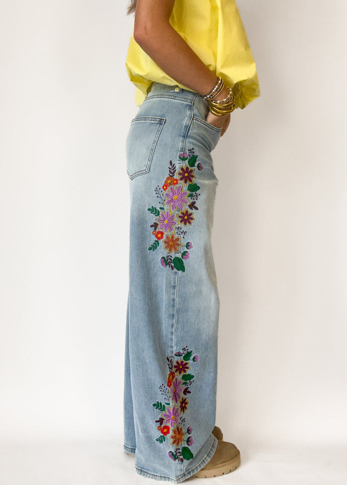 Billie Floral Embroidered Jeans