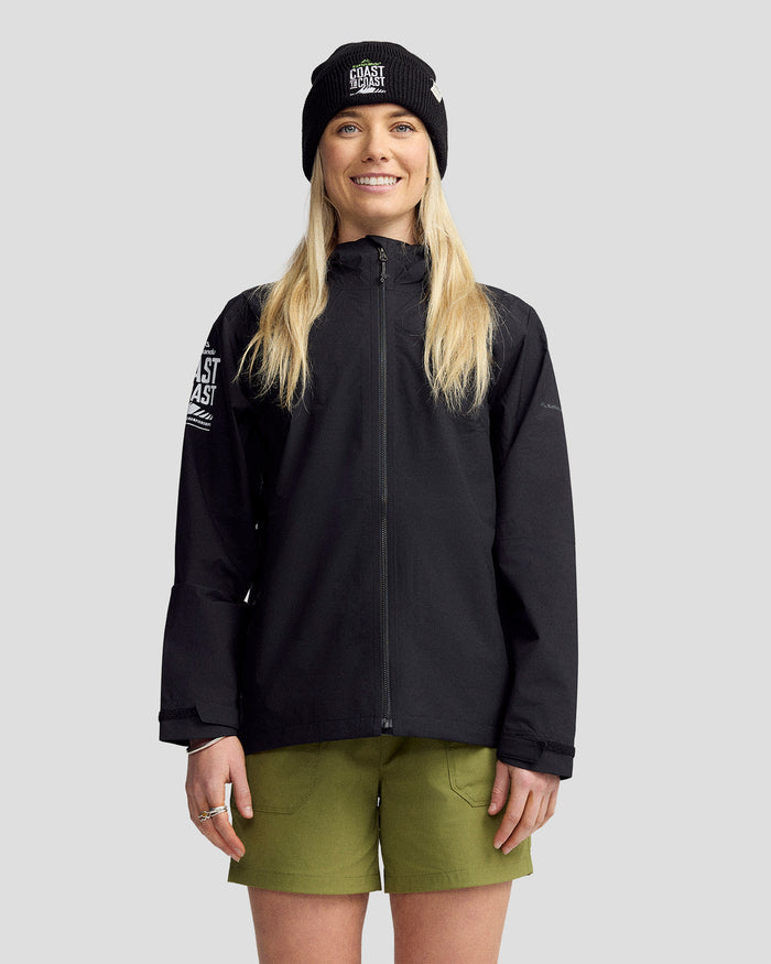 b2612_o4w_coast_to_coast_trailhead_stretch_raincoat_womens_a_1600x2000_2a2e340_1763339422000