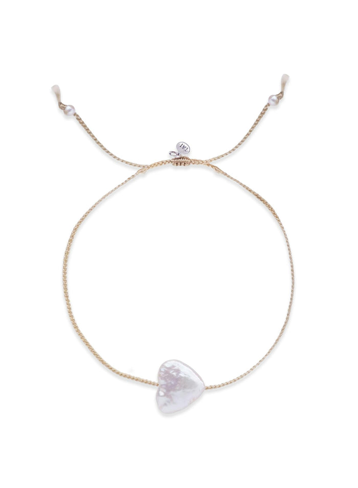 Corded Bracelet with Heart Pearl - Natural Cream