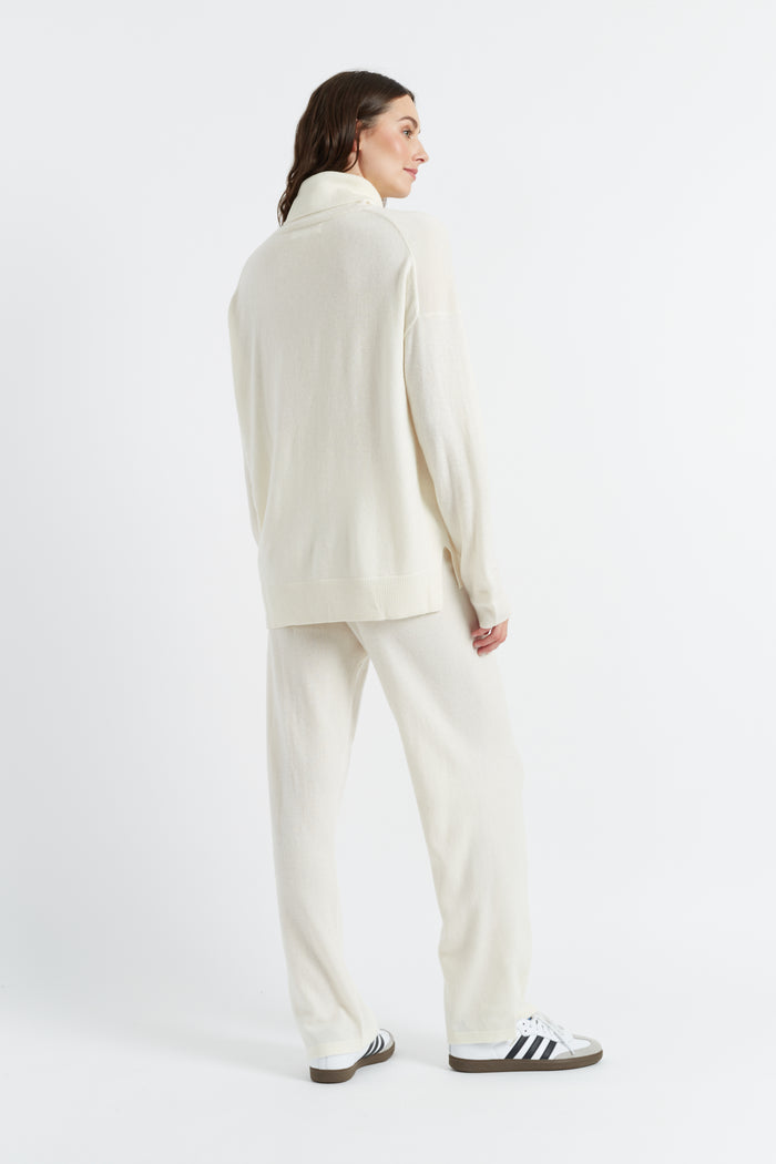Cream Wool-Cashmere Relaxed Rollneck Sweater