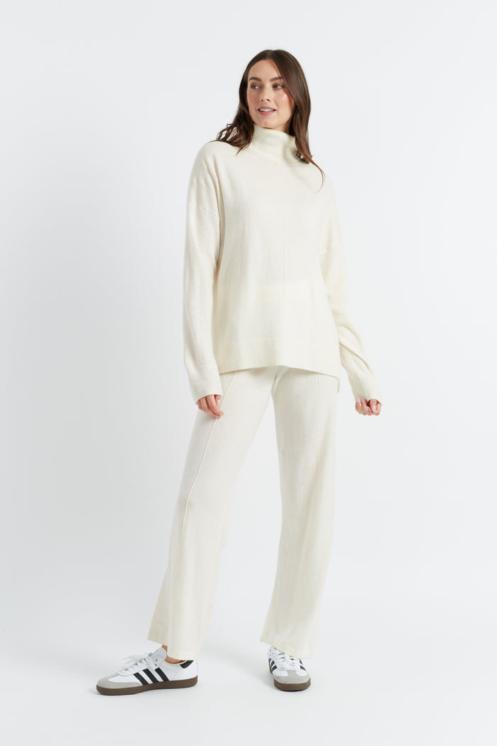 Cream Wool-Cashmere Relaxed Rollneck Sweater