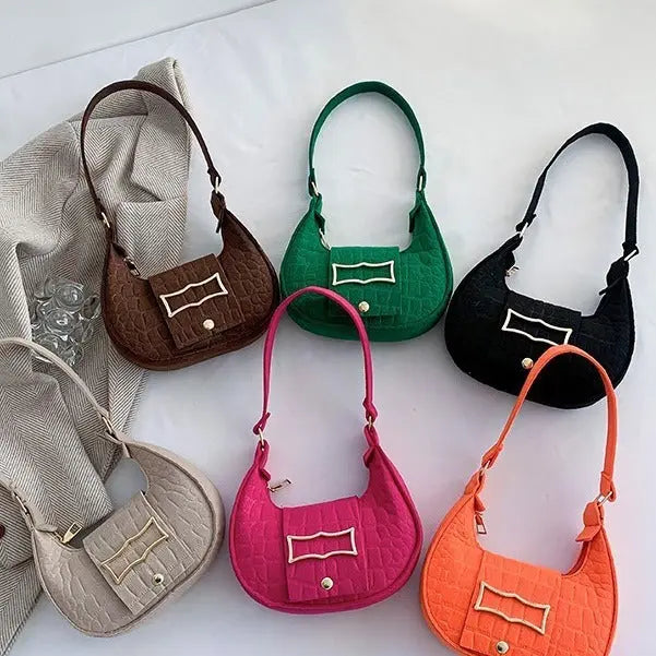Crescent Moon Shoulder Bags fashionnsio