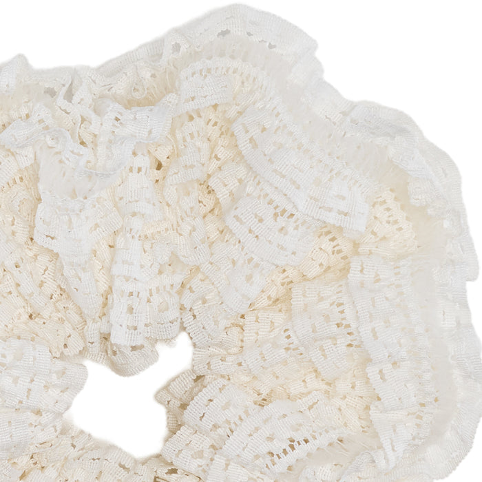 Crochet Lace Scrunchie (Cream)