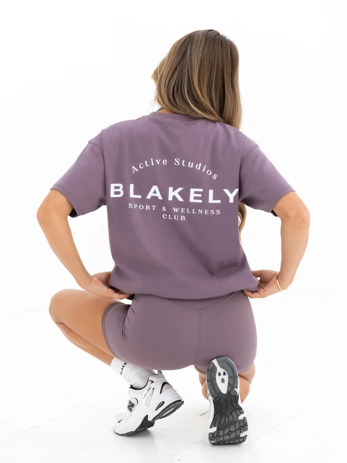 Curved Active Studios Oversized T-Shirt - Grape