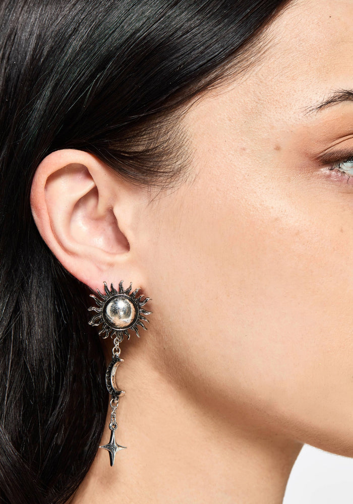 Dulora Sun Earrings