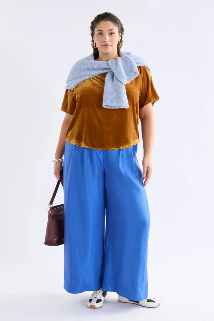 Elk - Velvet Soft Top - Golden -A1549AW26