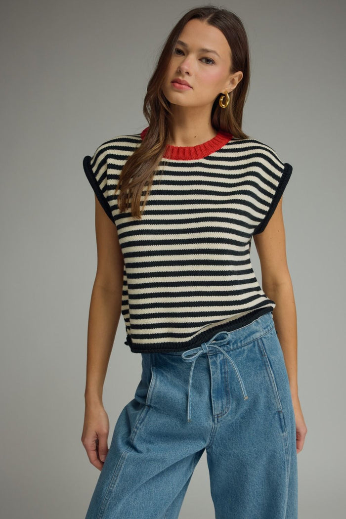 ENTRO Striped Round Neck Top In Cream Black