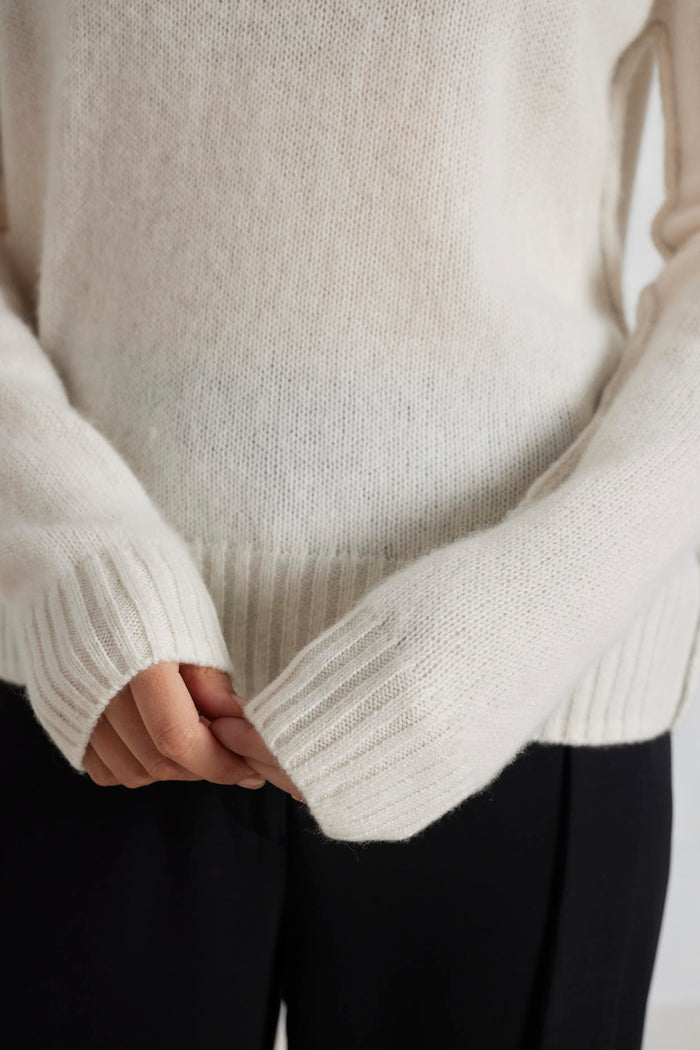 Georgia Cashmere Sweater in Cloud Dancer