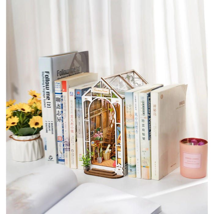 Hands Craft - DIY Miniature Book Nook Kit - Garden House