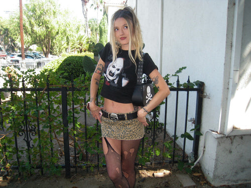 "I only date K!LL3R CL0WNS" baby tee