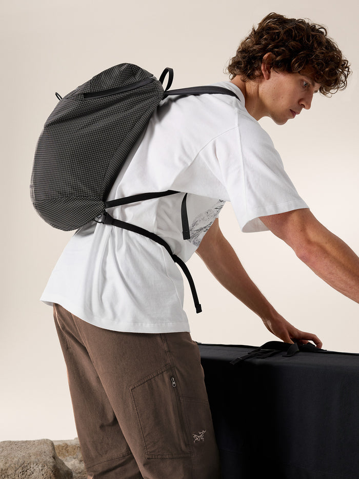 Konseal 15 Backpack