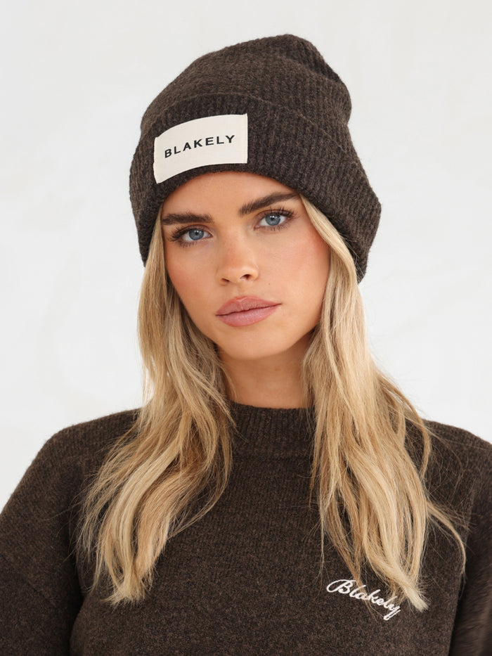 Label Knitted Beanie - Chocolate Brown