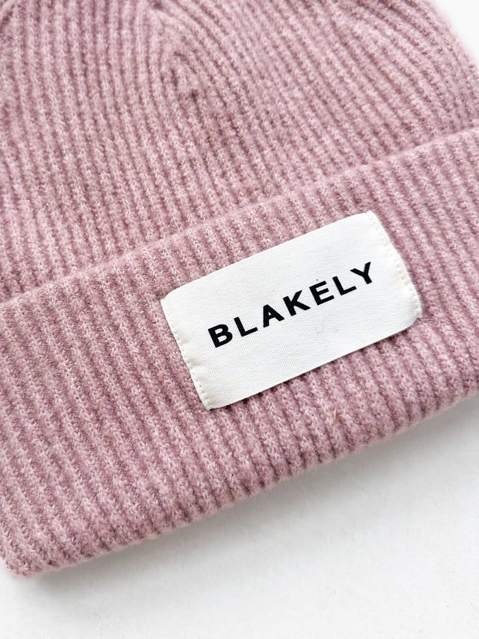 Label Knitted Beanie - Dusty Pink