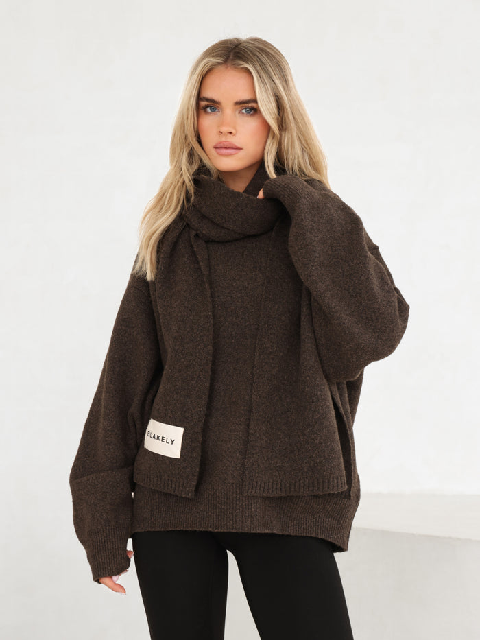 Label Knitted Scarf - Chocolate Brown
