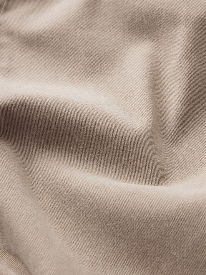 L'Homme Slim Brushed Twill -- Dusty Beige