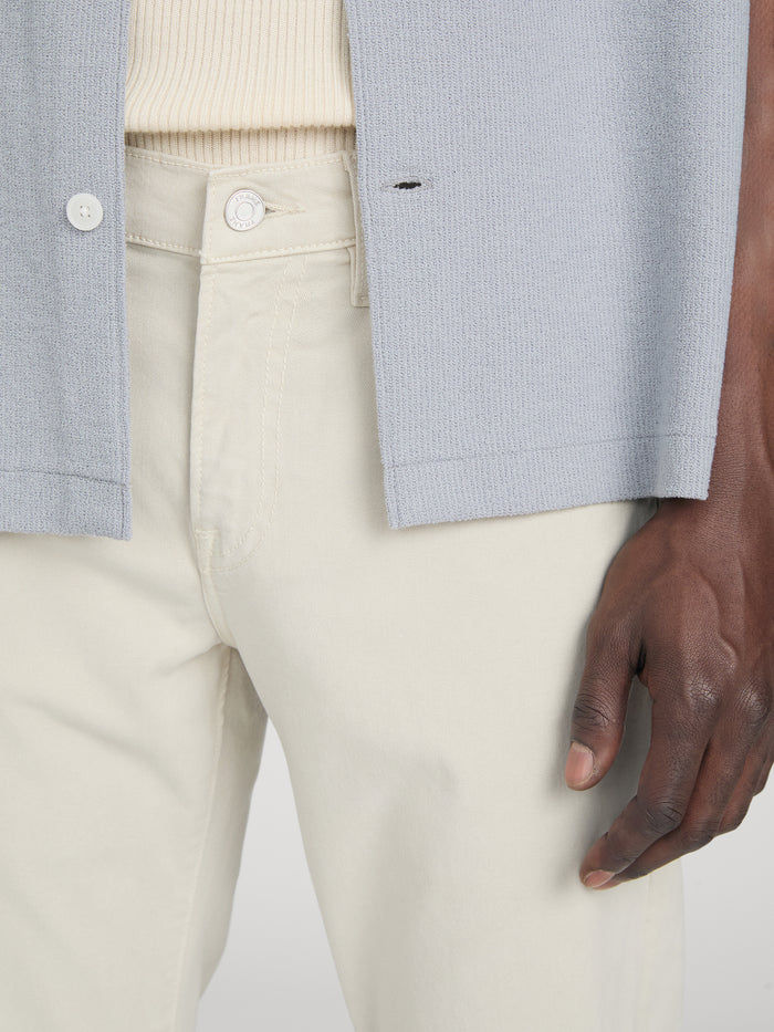 Pant on model Detail
