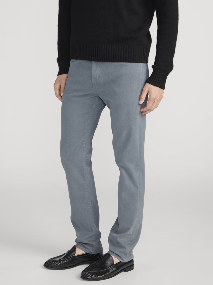 L'Homme Slim Brushed Twill -- Modern Grey