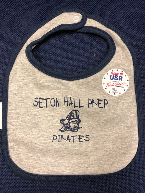 "Lil Pirate" Bib (Gray)