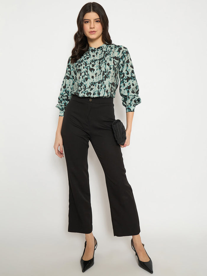 Madame Button Detailed Printed Green Chambray Top