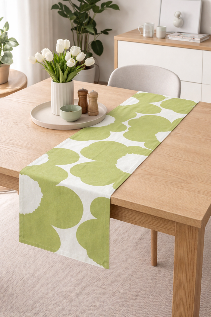 Marimekko Iso Unikko Table Runner Pear
