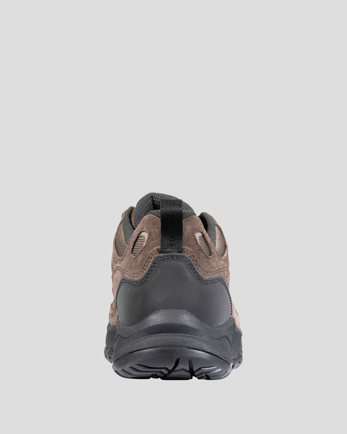 Men's Oboz Sawtooth Ascent Low Waterproof Shoes - Classic Brown