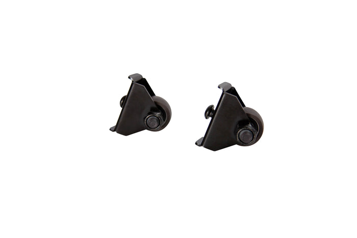 Saris MP1 Nfinity Replacement Wheels — close-up of wheel hub and axle
