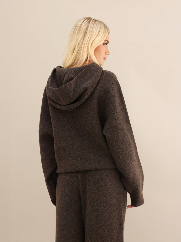 Oversized Knitted Hoodie - Chocolate Brown