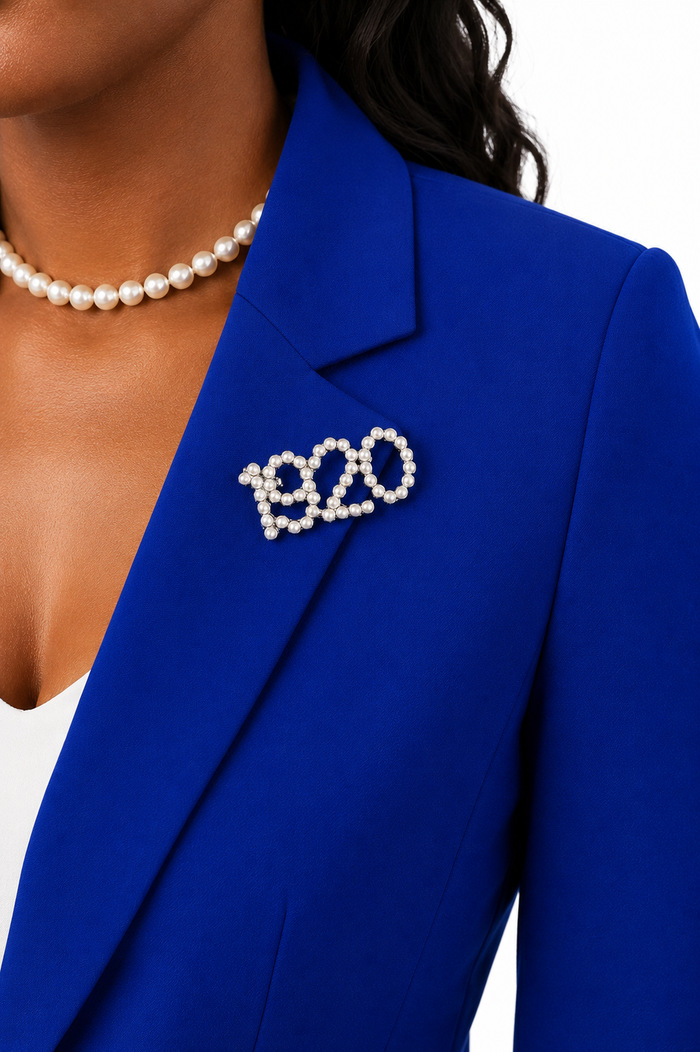 Pearl 1920 Pin