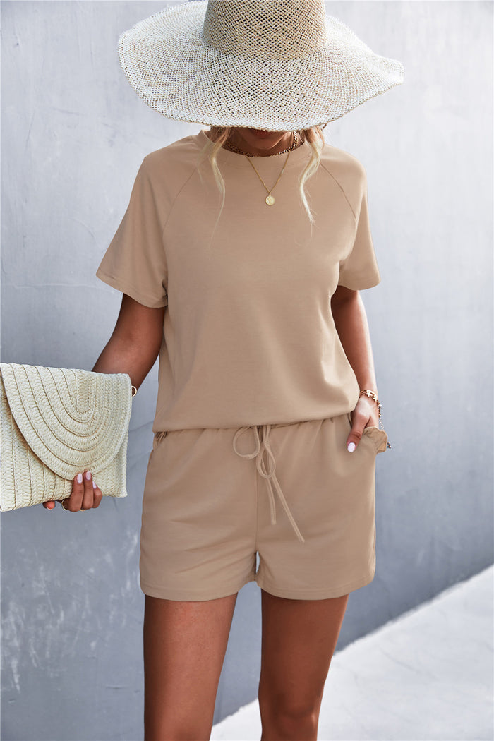 Raglan Sleeve Ruffle Hem Top and Shorts Set with Pockets - Madikfashions.com