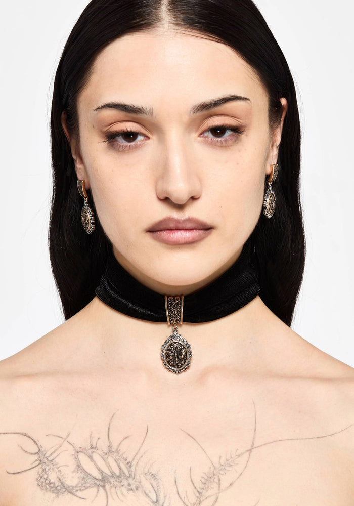 Rosamoth Cameo Velvet Choker
