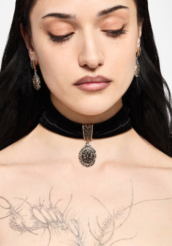 Rosamoth Cameo Velvet Choker