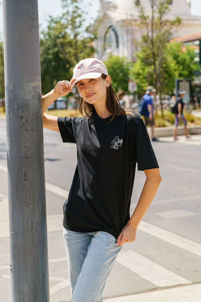 Minimal embroidered hat in organic cotton, Contrast Small Rose Washed Rose sustainable fashion