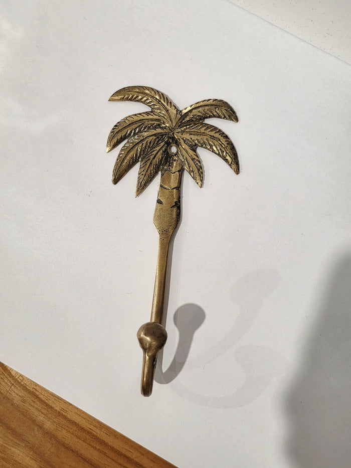 Srikandi - Small Brass Hook - Palm