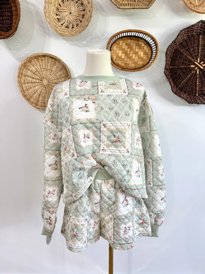 The Cora Mallard Duck Patchwork Print Quilted Set in Green