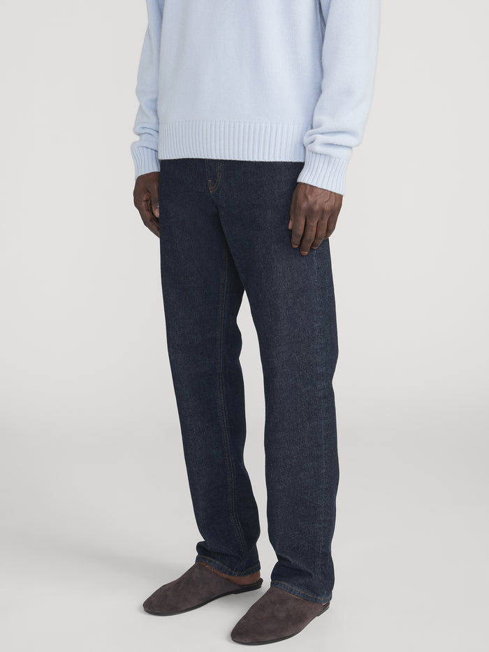 Jean On Model Side