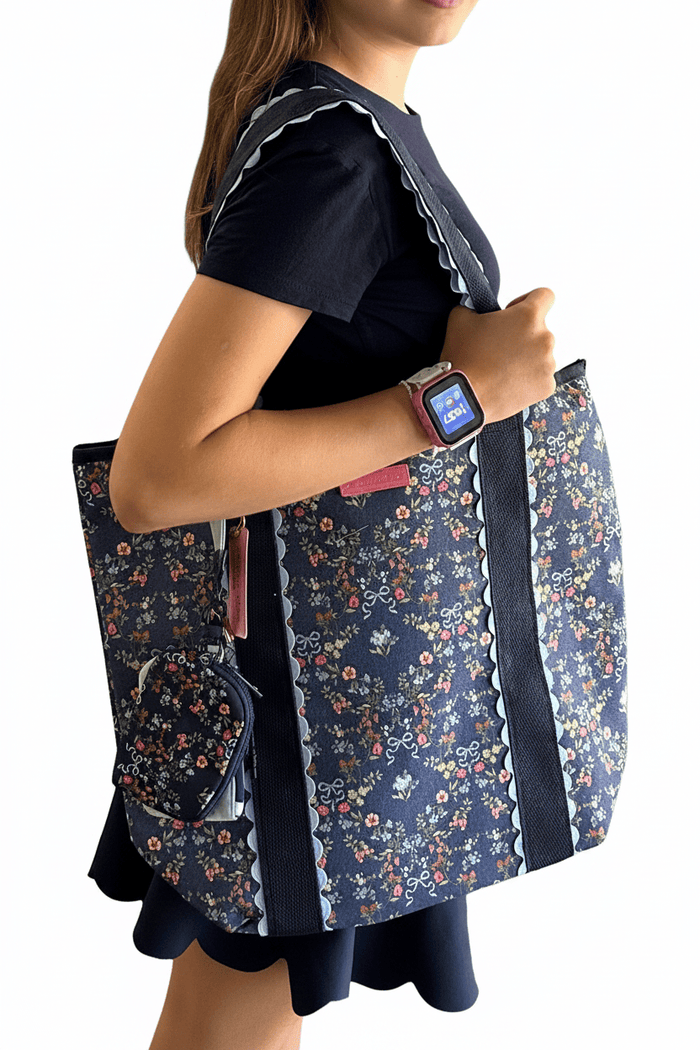 Tote and Wristlet Combo by Simply Southern Simply Southern Tote