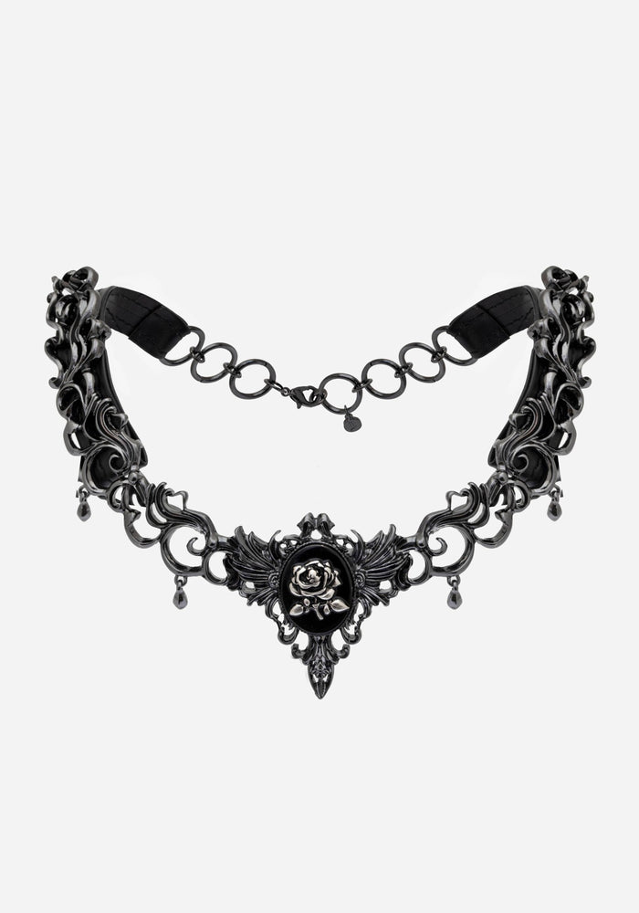 Velthra Rose Cameo Necklace