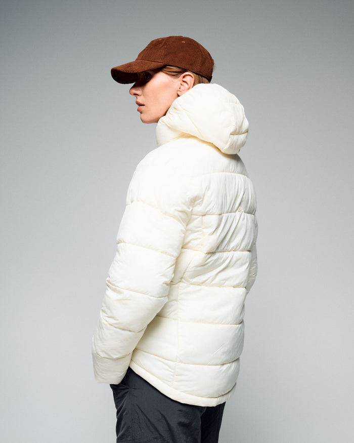 b2340_013_womens_core_insulated_hooded_jacket_d_1780959380000