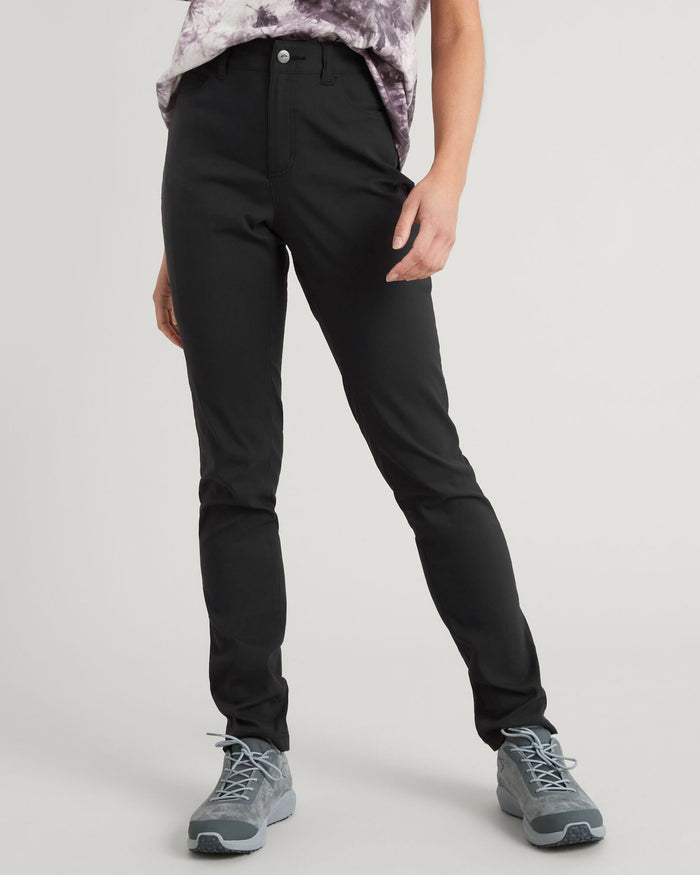 a1711_o4w_flight_womens_pants_v3_lo_a_1743634041000
