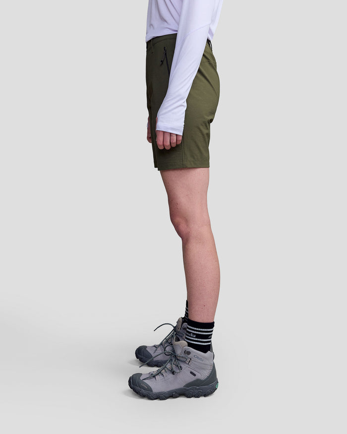 b1571_ojy_womens_ridge_7inch_shorts_green_m_c_1765238231000