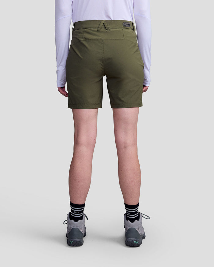 b1571_ojy_womens_ridge_7inch_shorts_green_m_d_1765238231000