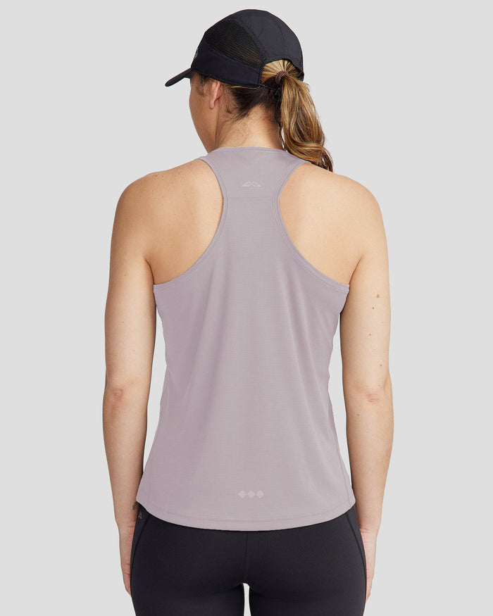 b0734_ohe_seeker_womens_tan_d_1744694109000