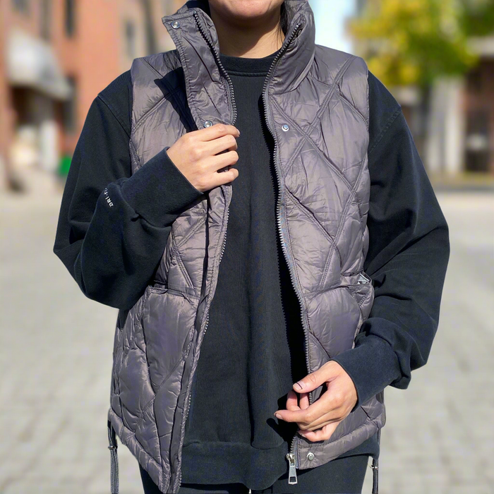 Zip-Up Puffer Vest - SexyModest Boutique